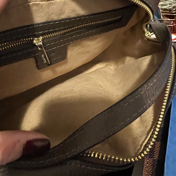 Large Michael Kors Backpack - Picture 9 of 9